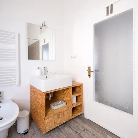 Hotel Domus Deiana Cagliari
